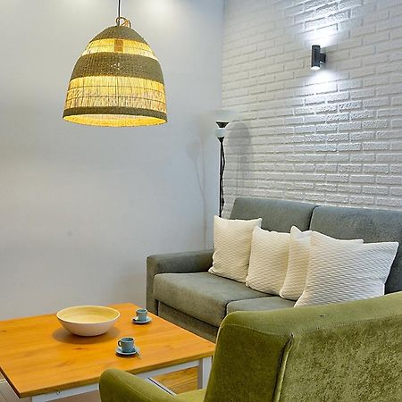 Apartsuite B&R Triana Arellano 塞维利亚 外观 照片