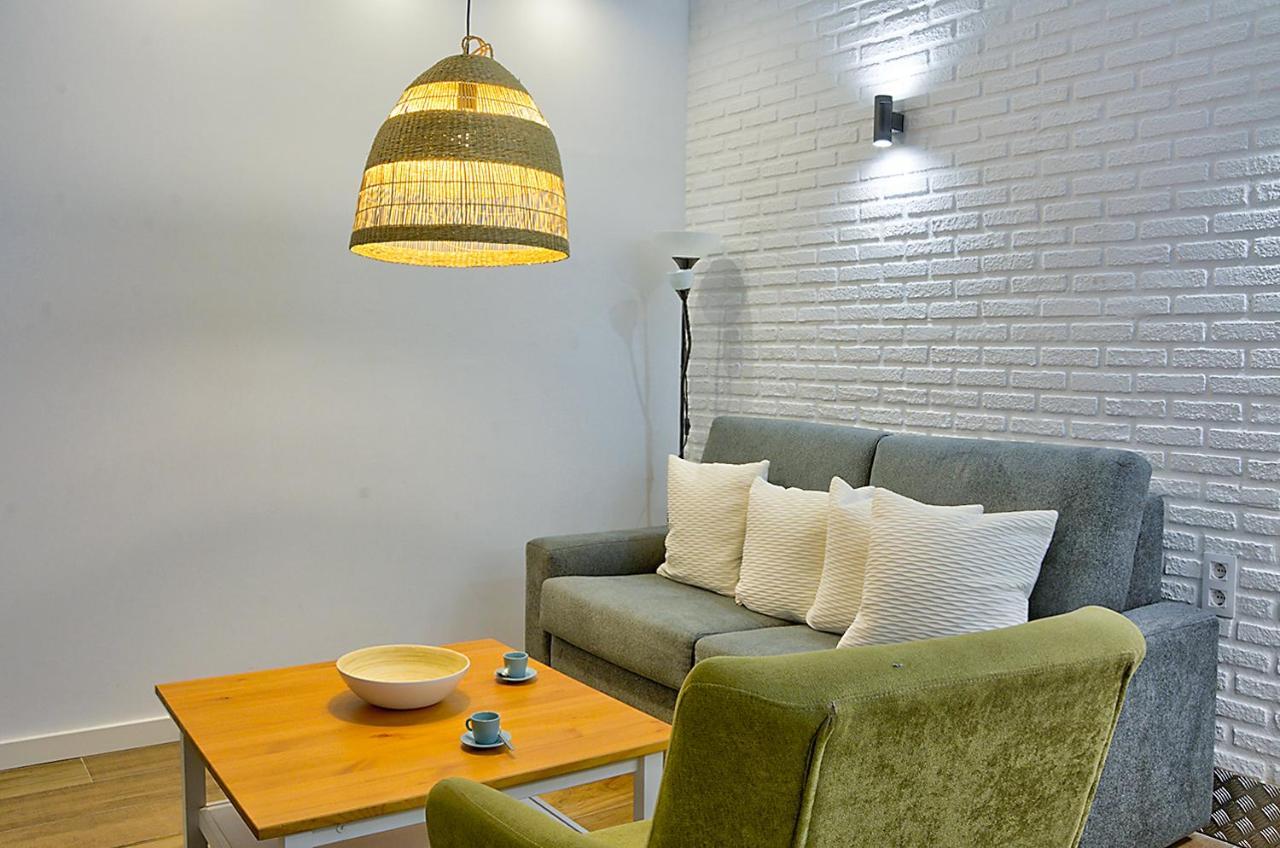Apartsuite B&R Triana Arellano 塞维利亚 外观 照片