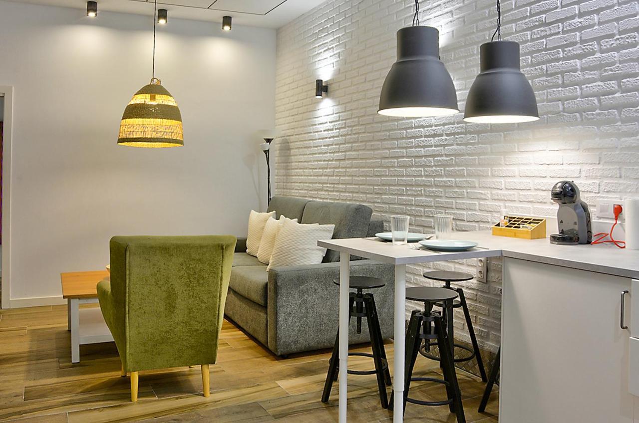 Apartsuite B&R Triana Arellano 塞维利亚 外观 照片