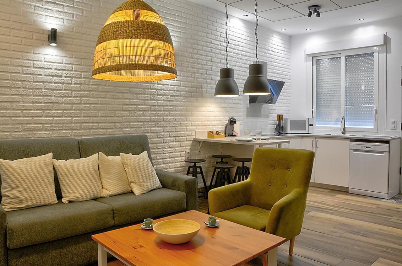 Apartsuite B&R Triana Arellano 塞维利亚 外观 照片