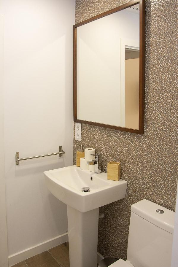 Apartsuite B&R Triana Arellano 塞维利亚 外观 照片