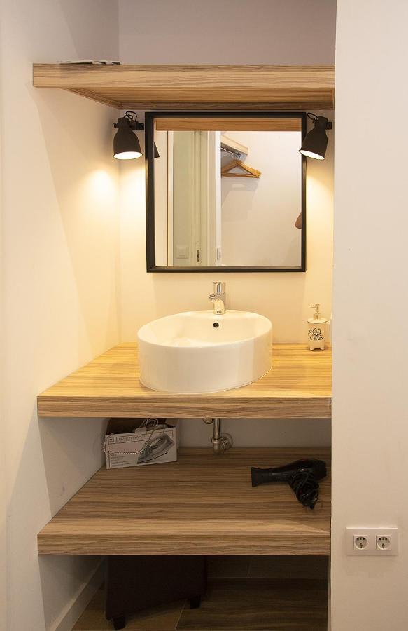 Apartsuite B&R Triana Arellano 塞维利亚 外观 照片